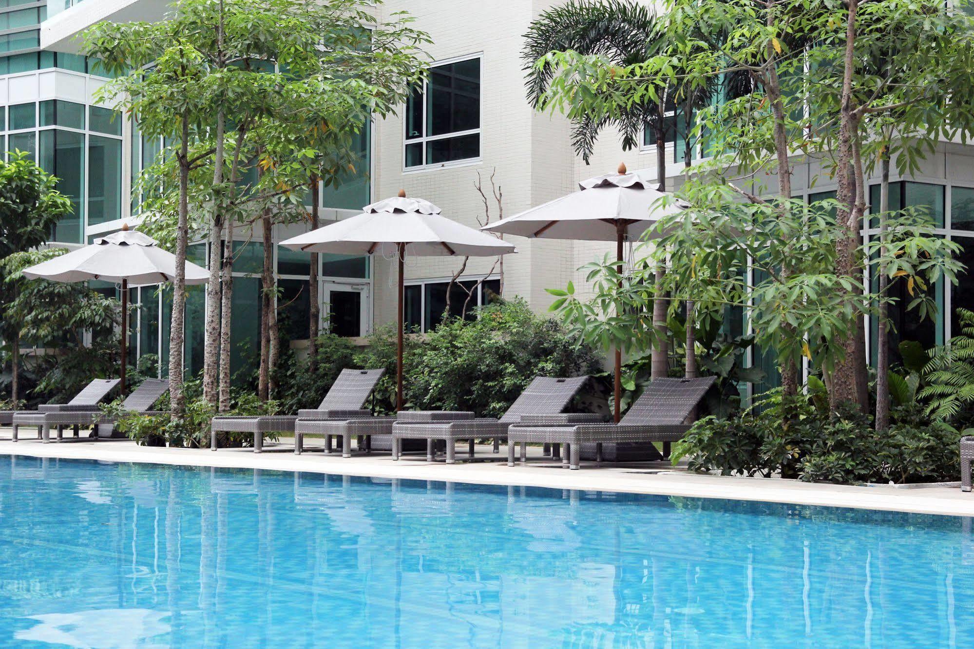 Aruga Apartments By Rockwell Makati San Pedro Makati Eksteriør billede